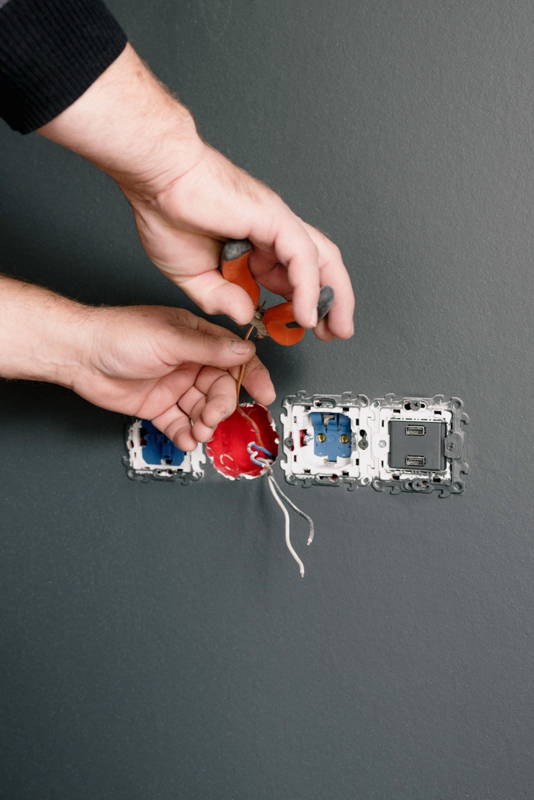 Central Heating Controls — Thermostats, programmers, zone valves and the wiring centre behind them.